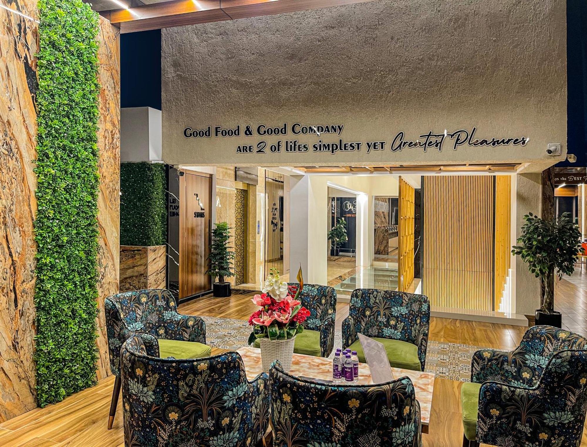 Hotel Auris & Banquets, Mumbai International Airport, Mumbai